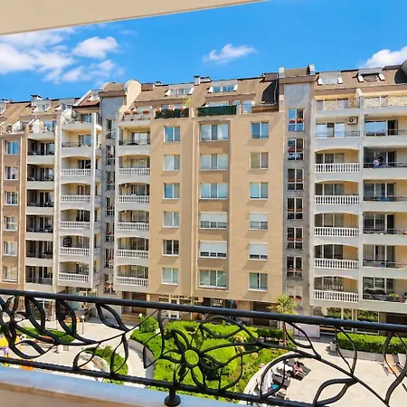 1br W/ Pools & Free Parking | Walk To Lejlighed *